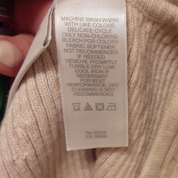 Top - Picture 7 of 8